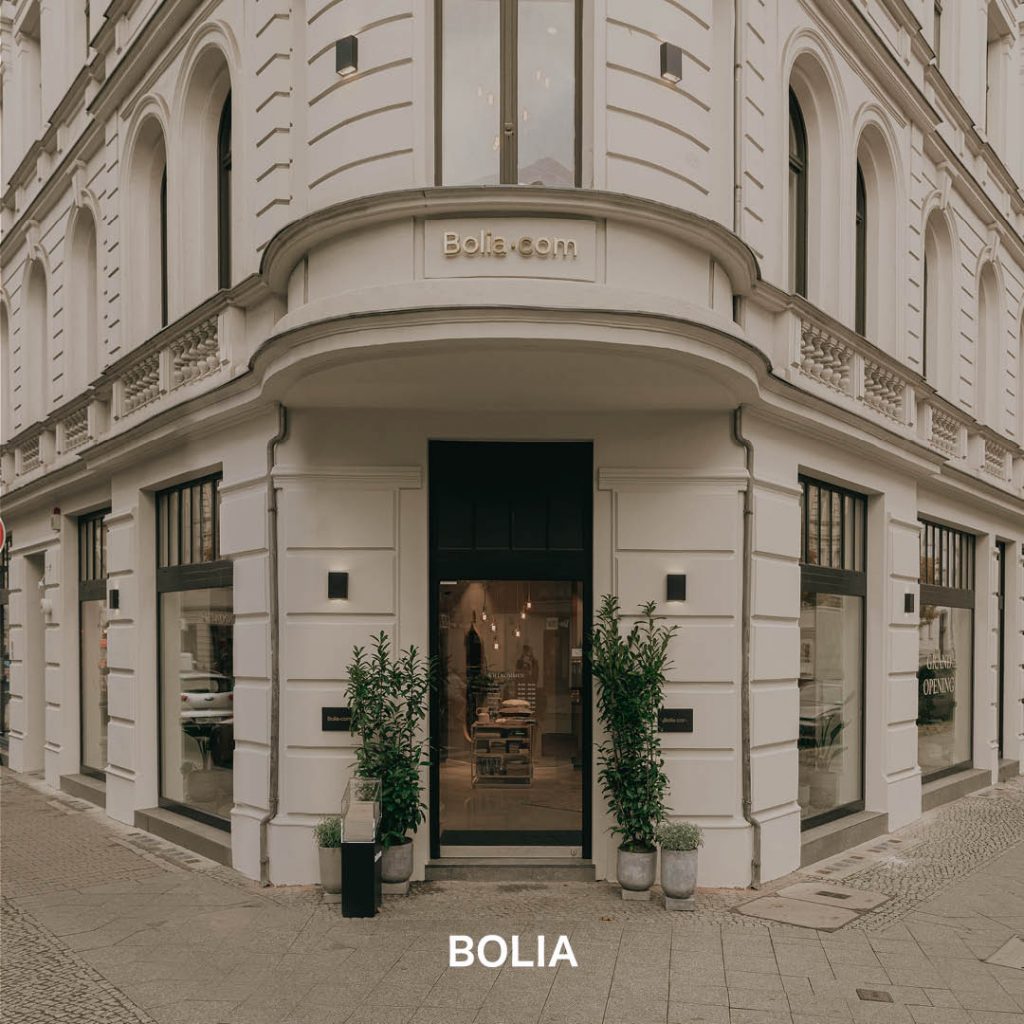 BOLIA